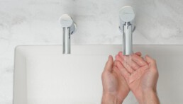Stern touch-free waterbesparende kraan en zeep dispenser